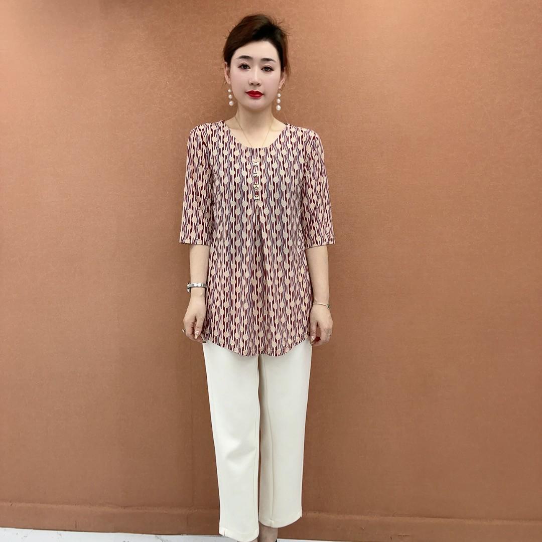 2026 Stylish and Elegant Age-Reducing Top for Middle-Aged and Elderly Women - Spring/Autumn Fashion 5XL (145-155 jin) червоний
2026 Stylish and Elegant Age-Reducing Top for Middle-Aged and Elderly Women - Spring/Autumn Fashion 5XL (145-155 jin) червоний
