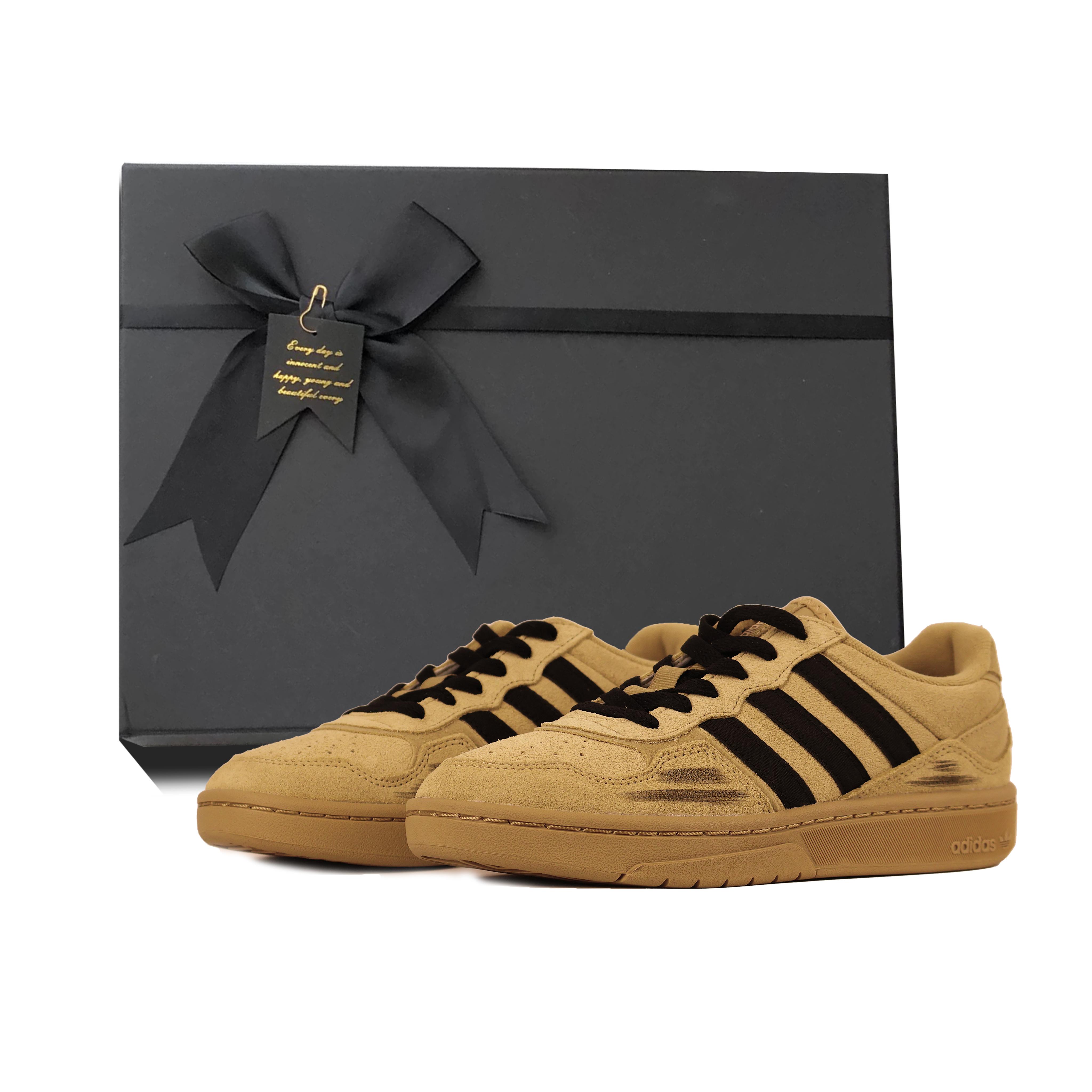Adidas Originals Courtic Panda Black White, Casual Fashion Coverage Abrasion Resistant Balance Lightweight Low top ID6070(Team384-BOX) 40⅔
Adidas Originals Courtic Panda Black White, Casual Fashion Coverage Abrasion Resistant Balance Lightweight Low top ID6070(Team384-BOX) 40⅔