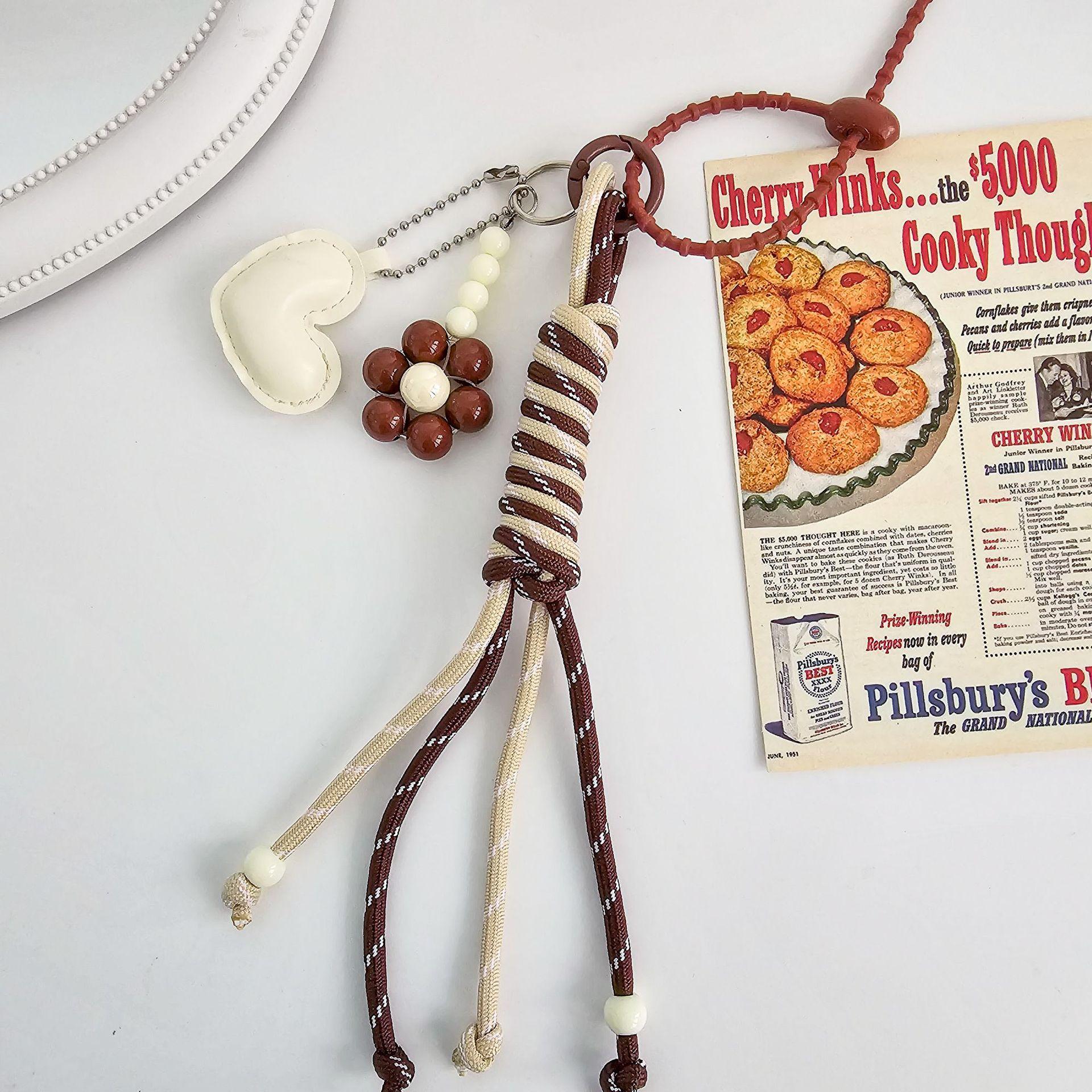 High-grade Dopamine Flower Keychain Bag Charm Love Tassel Car Keyring Friends Birthday Gifts style 5
High-grade Dopamine Flower Keychain Bag Charm Love Tassel Car Keyring Friends Birthday Gifts style 5