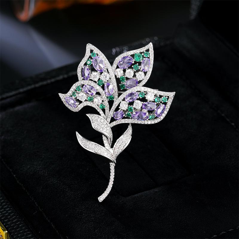 Women s Light Luxury Design Elegant Flower Brooch Fashionable And Versatile Niche Design Sense Brooch Daily Accessories
Women s Light Luxury Design Elegant Flower Brooch Fashionable And Versatile Niche Design Sense Brooch Daily Accessories