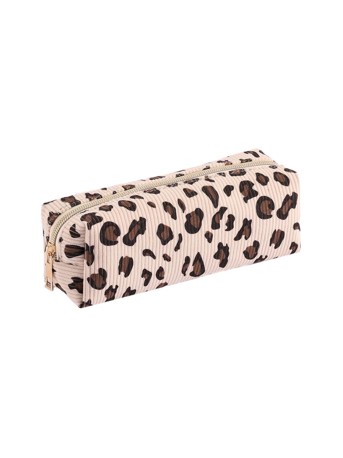 1pc Corduroy pencil case with a leopard print design, smooth zipper, durable and easy to clean, scratch-resistant, vintage plush белый
1pc Corduroy pencil case with a leopard print design, smooth zipper, durable and easy to clean, scratch-resistant, vintage plush белый