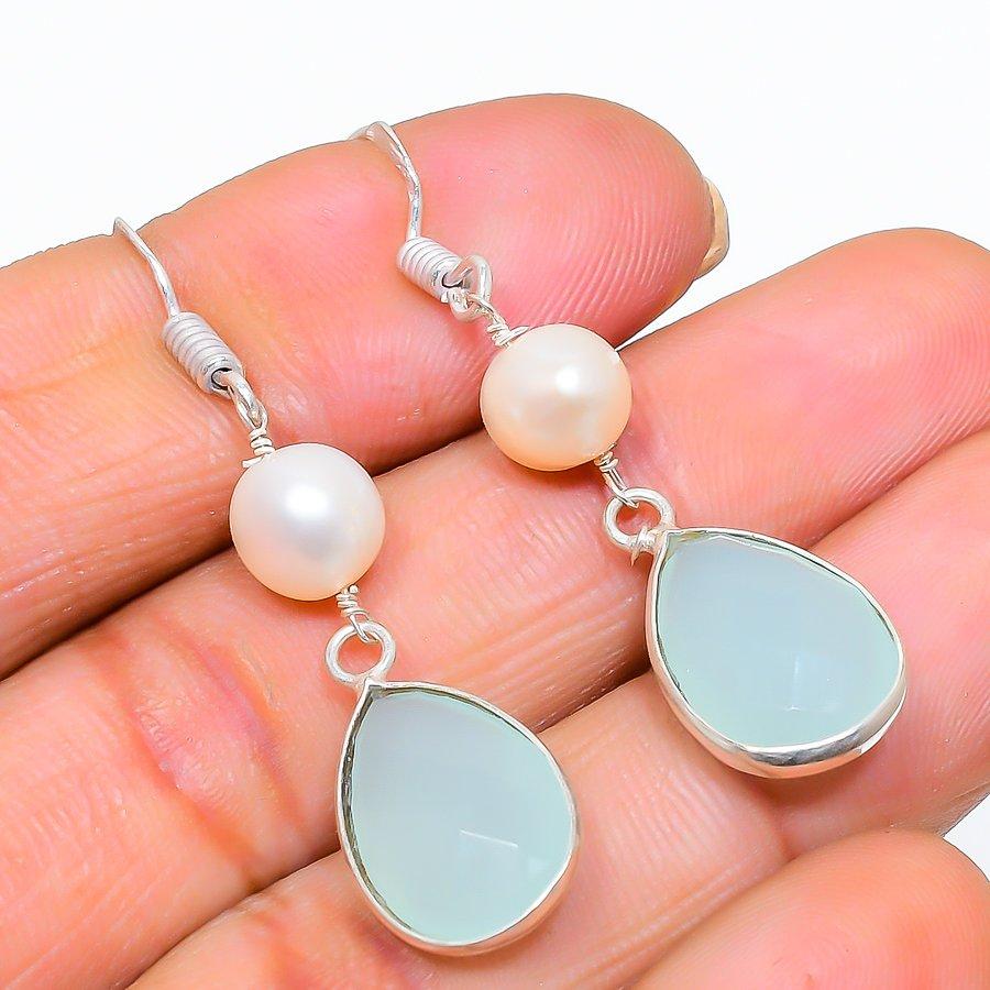 Green Chalcedony, Pearl Gemstone 925 Sterling Silver Jewelry Earring 1.85 GK-3805
Green Chalcedony, Pearl Gemstone 925 Sterling Silver Jewelry Earring 1.85 GK-3805