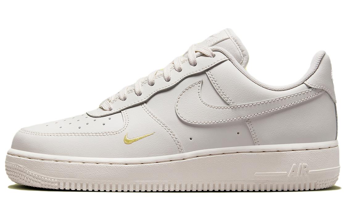 Nike Air Force 1 07 Phantom Soft Yellow Women s HJ3841-030 41
Nike Air Force 1 07 Phantom Soft Yellow Women s HJ3841-030 41