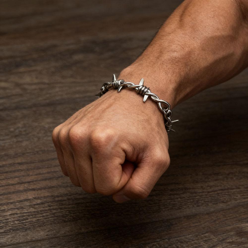 Hip Hop Punk Thorn Necklace Suitable For Both Men And Women Fashion Metal Clavicle Chain Party Jewelry Gifts
Hip Hop Punk Thorn Necklace Suitable For Both Men And Women Fashion Metal Clavicle Chain Party Jewelry Gifts