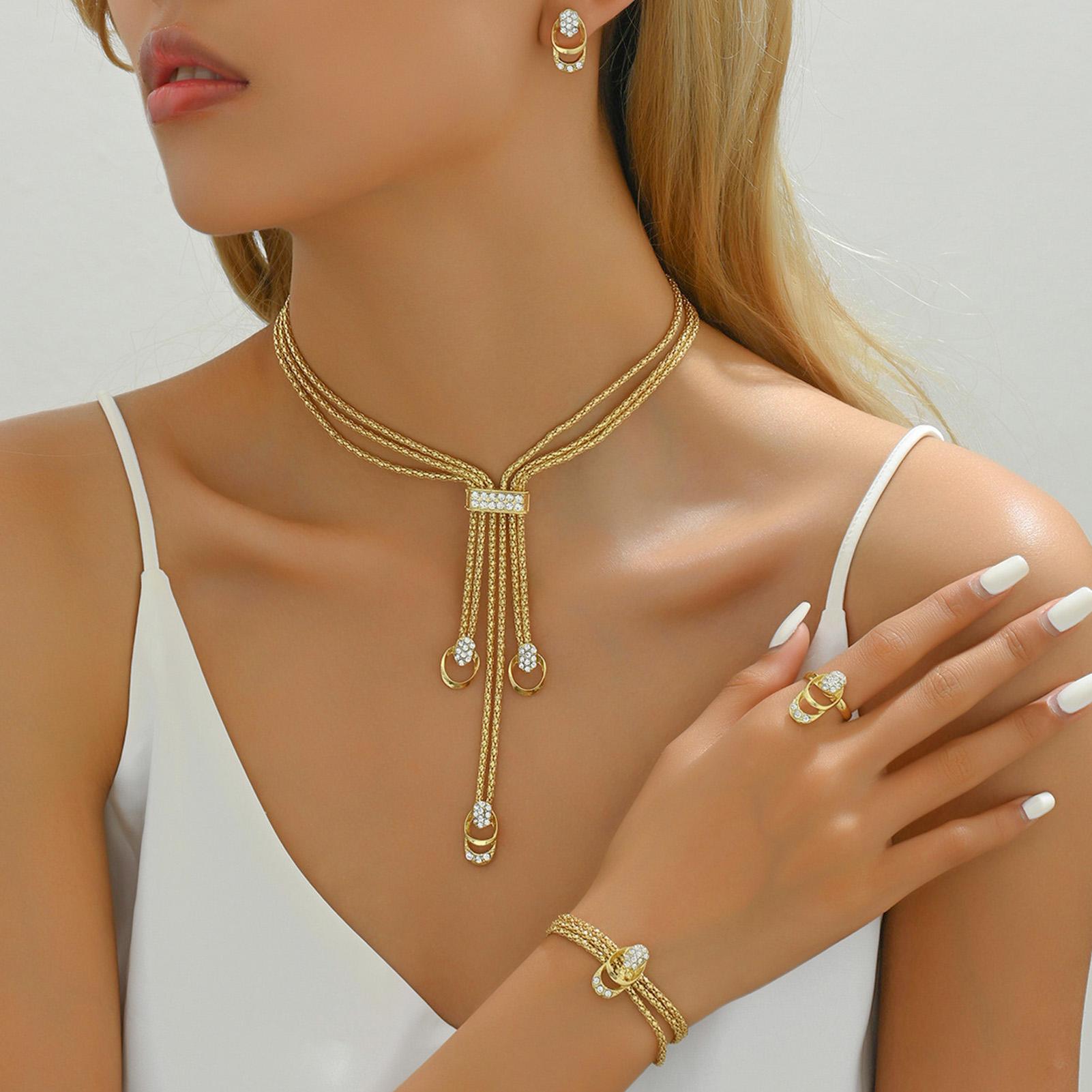2025 Fashion Jewelry Set Luxury Alloy Long Tassel Necklace Bracelet Earrings Rings Elegant Women Banquet Wedding Accessories
2025 Fashion Jewelry Set Luxury Alloy Long Tassel Necklace Bracelet Earrings Rings Elegant Women Banquet Wedding Accessories