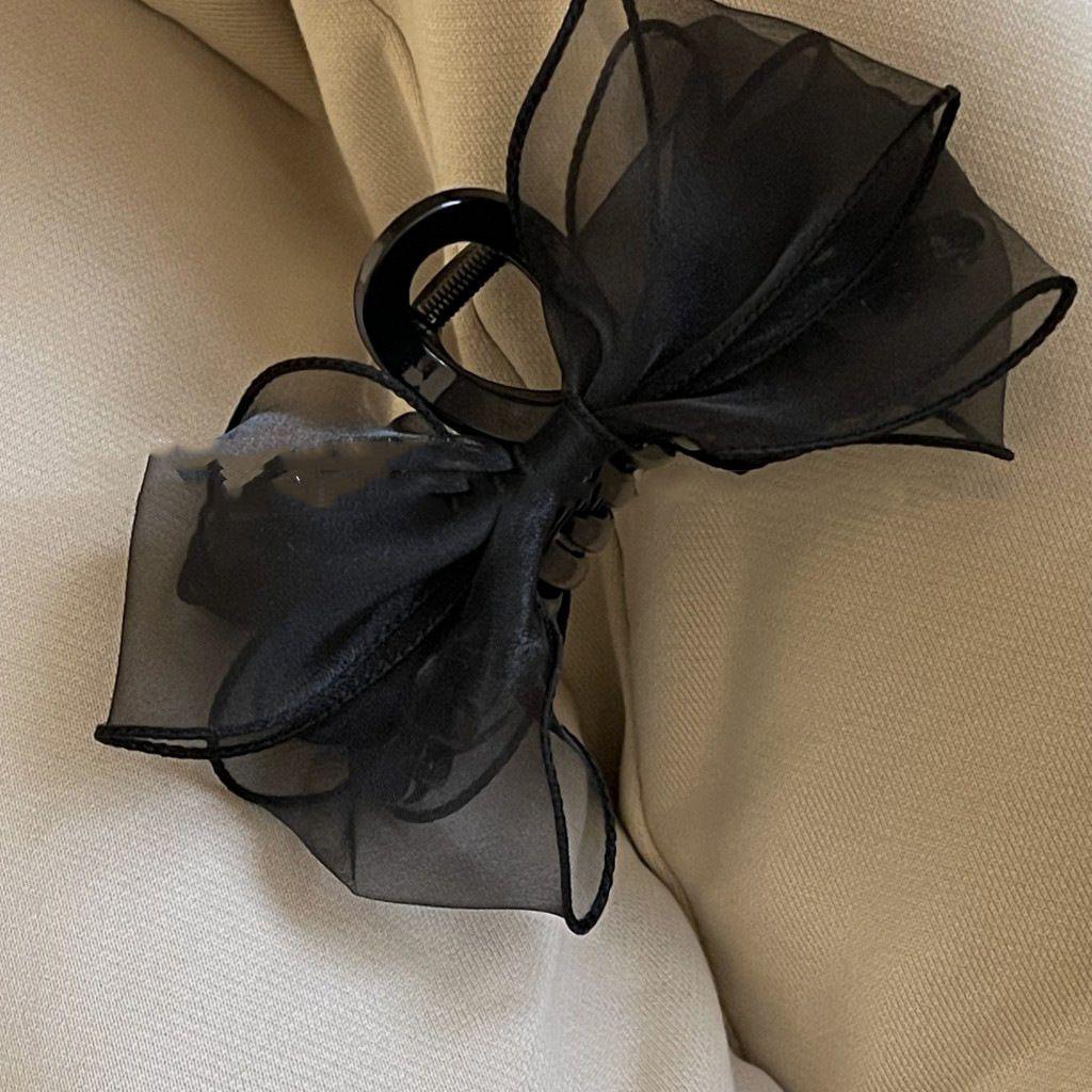 Bow shaped hair clip, large claw clip, gentle temperament, hair clip, back of head, coiled hair shark clip
Bow shaped hair clip, large claw clip, gentle temperament, hair clip, back of head, coiled hair shark clip