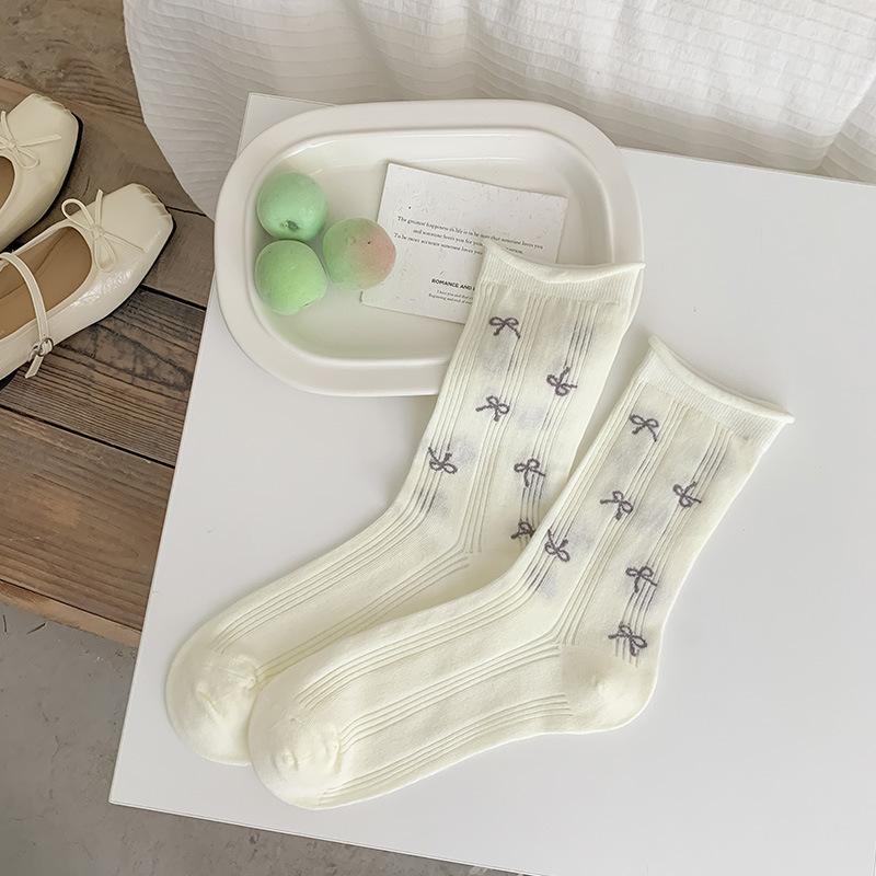 Women s Summer Thin Sweet Bowknot Curled Edge Pumping Breathable Boneless Tube Pile Socks 1 pair молоко, білий колір
Women s Summer Thin Sweet Bowknot Curled Edge Pumping Breathable Boneless Tube Pile Socks 1 pair молоко, білий колір