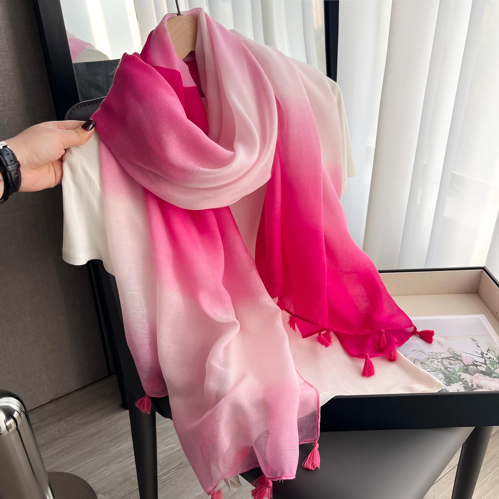 Bandanna Muslim Headscarf Outdoor Cotton And Linen Scarf Popular Print Beach Towel The Four Seasons Warm Tassel Shawl
Bandanna Muslim Headscarf Outdoor Cotton And Linen Scarf Popular Print Beach Towel The Four Seasons Warm Tassel Shawl