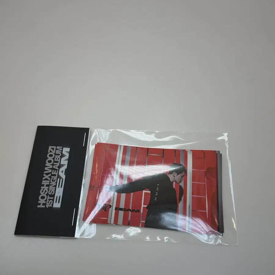 Hoshiuji Card Cover Sticker Woozi
Hoshiuji Card Cover Sticker Woozi