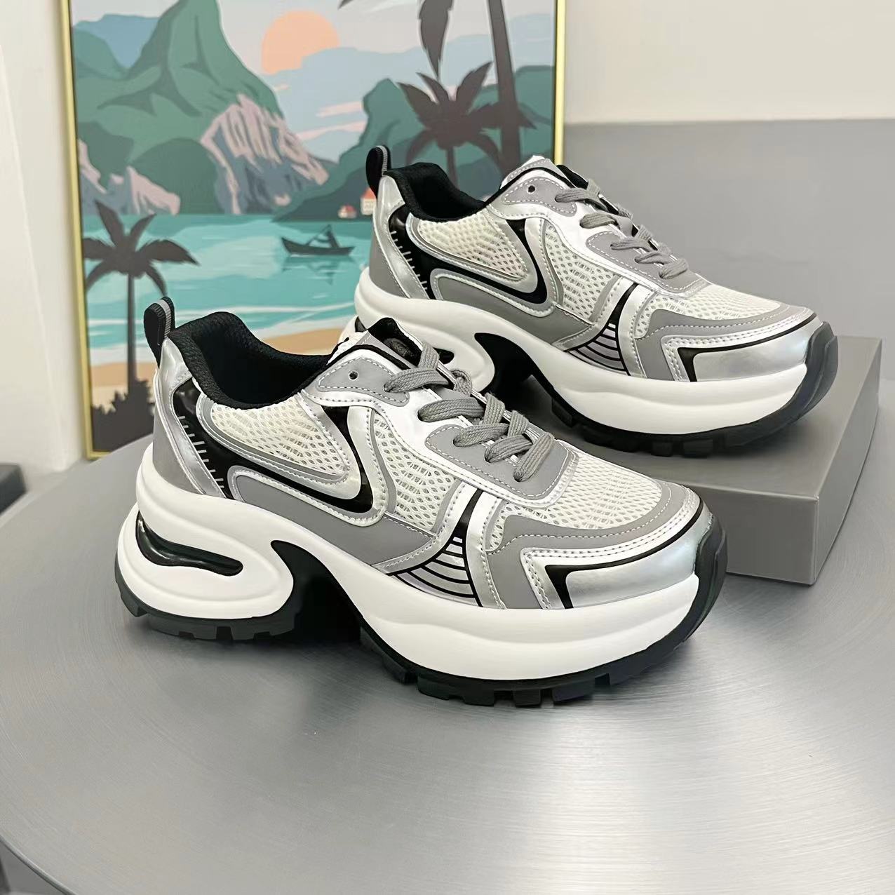 Same Style Silver Thick Bottom Casual Sneaker Female New Summer Authentic Leather Platform Lace up Daddy Shoes
Same Style Silver Thick Bottom Casual Sneaker Female New Summer Authentic Leather Platform Lace up Daddy Shoes