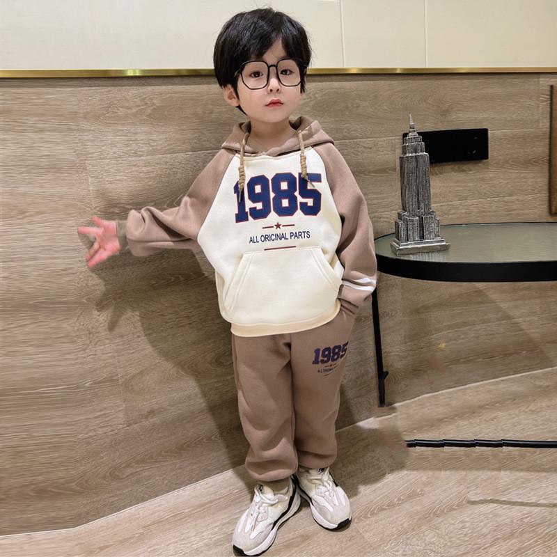 Стильная детская мода: Костюмы для мальчиков и одежда для девочек плюс бархат весна/осень 2023 140 cm
Стильная детская мода: Костюмы для мальчиков и одежда для девочек плюс бархат весна/осень 2023 140 cm