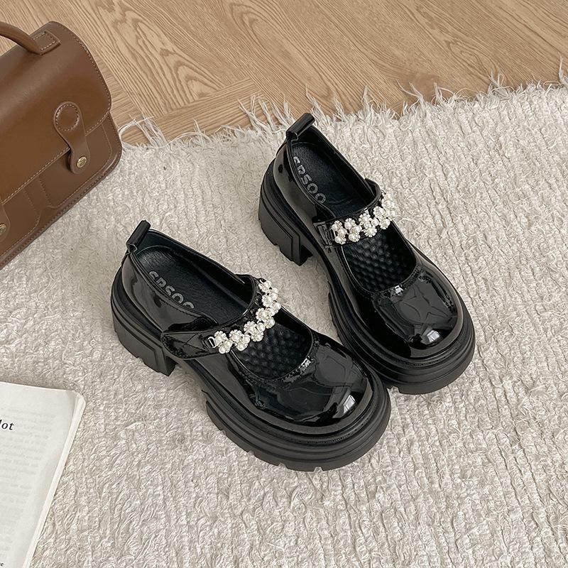 British style small leather shoes women s 2025 new summer platform Mary Jane women s shoes sweet and cool French high-heeled single shoes 40
British style small leather shoes women s 2025 new summer platform Mary Jane women s shoes sweet and cool French high-heeled single shoes 40