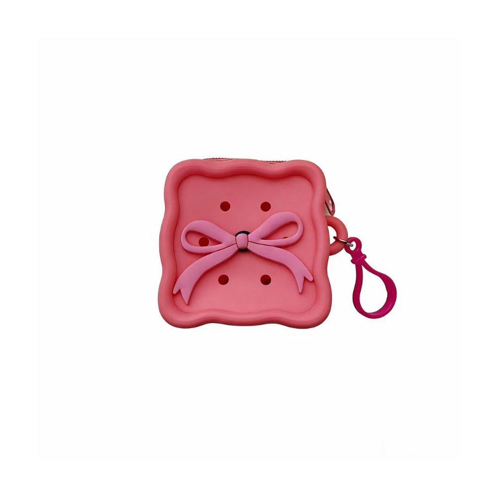 Square with Bow Tie Silicone Coin Purse Zipper Closure Soft Silicone Mini Wallet Cartoon Style Holes Design Coin Purse кавун червоний колір
Square with Bow Tie Silicone Coin Purse Zipper Closure Soft Silicone Mini Wallet Cartoon Style Holes Design Coin Purse кавун червоний колір
