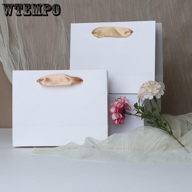WTEMPO Белые бумажные подарочные пакеты с ручками из ленты Нижние куклы Ювелирные изделия Подарки Упаковка Сумки Простые элегантные сумки для покупок 7*11.5*15.5cm*10pcs белый
WTEMPO Белые бумажные подарочные пакеты с ручками из ленты Нижние куклы Ювелирные изделия Подарки Упаковка Сумки Простые элегантные сумки для покупок 7*11.5*15.5cm*10pcs белый