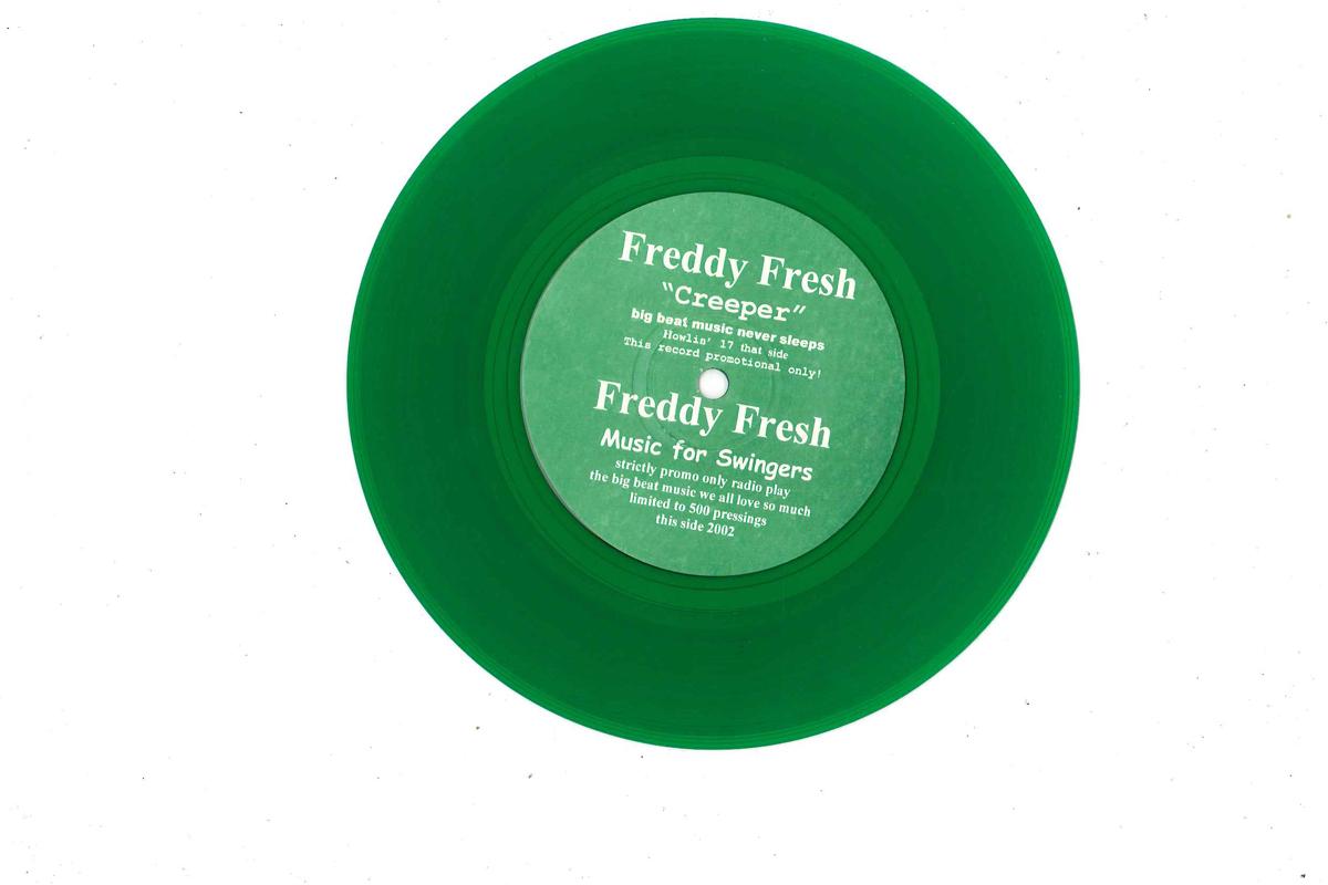 7inch Record FREDDY FRESH - Music For Swingers / Creeper HAWLIN17 HOWLIN Non Japan Dance & Electronica Used
7inch Record FREDDY FRESH - Music For Swingers / Creeper HAWLIN17 HOWLIN Non Japan Dance & Electronica Used