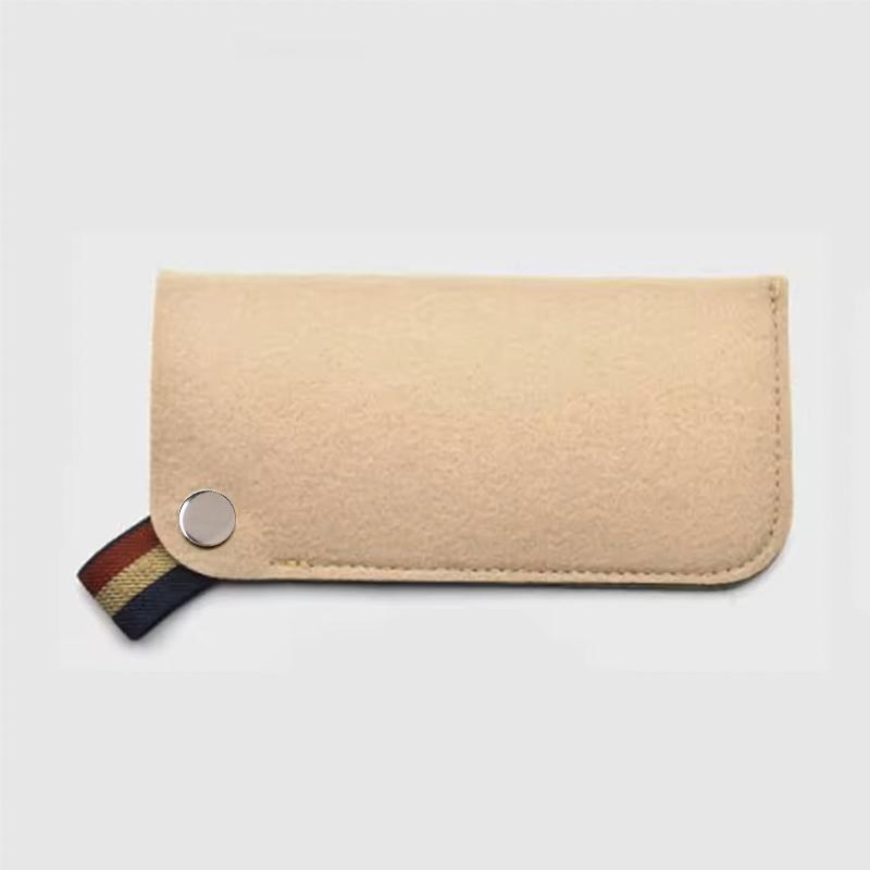 Wool Felt Portable Bag for Reading glasses Student Sun Glasses Pouch Outdoor Portable Sunglasses Bag for Eyeglasses ID card bag хакі
Wool Felt Portable Bag for Reading glasses Student Sun Glasses Pouch Outdoor Portable Sunglasses Bag for Eyeglasses ID card bag хакі