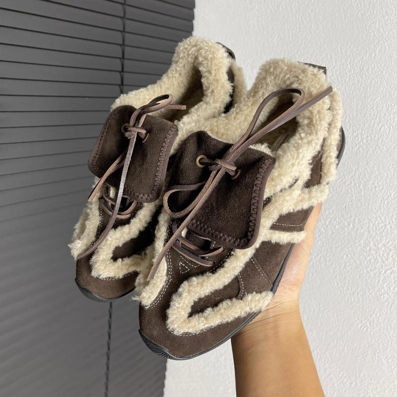 Leather version velvet retro lamb wool shoes women s square gun gun American flip sports and leisure shoes 40
Leather version velvet retro lamb wool shoes women s square gun gun American flip sports and leisure shoes 40