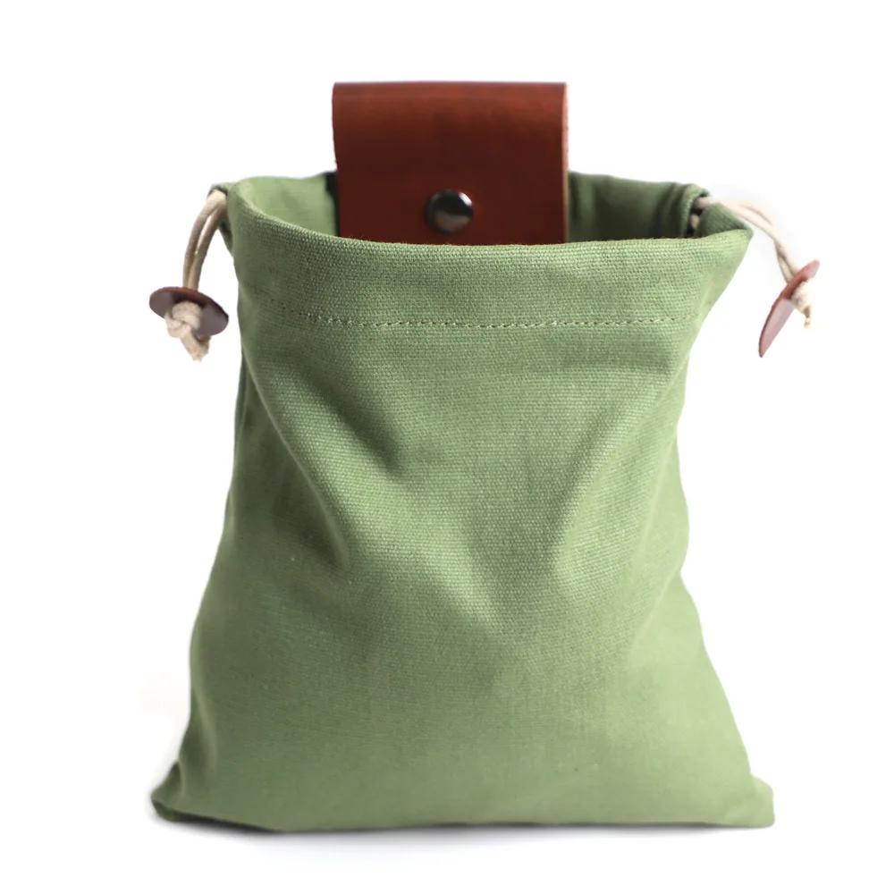 New Portable Outdoor Hiking Foraging Bag Fruit Picking Pouch Collapsible Berry Puch Storage Leather Bushcraft Canvas Bag Camping
New Portable Outdoor Hiking Foraging Bag Fruit Picking Pouch Collapsible Berry Puch Storage Leather Bushcraft Canvas Bag Camping