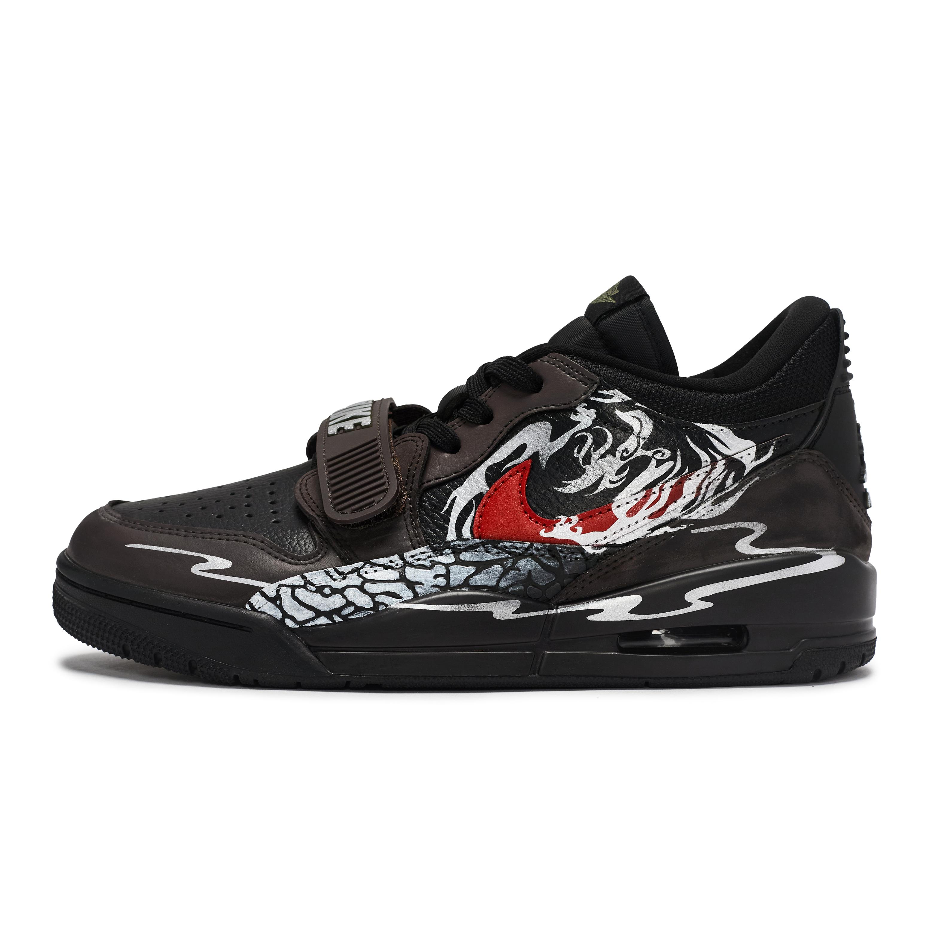 Jordan Legacy 312 Walking Planet, Silver Dragon Embracing The Sun Low top Vintage Basketball Shoes Men s CD7069-003(Team1492-) 40
Jordan Legacy 312 Walking Planet, Silver Dragon Embracing The Sun Low top Vintage Basketball Shoes Men s CD7069-003(Team1492-) 40