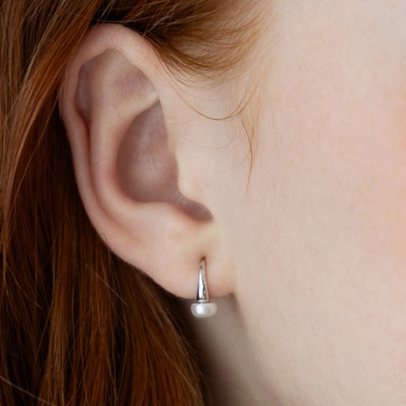 TATIANA (925 Silver) French Freshwater Pearl Hook Earrings EC3239 Original Rhodium
TATIANA (925 Silver) French Freshwater Pearl Hook Earrings EC3239 Original Rhodium