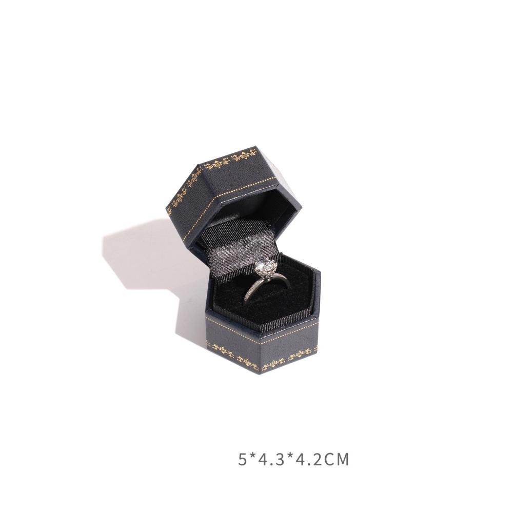 Jewelry Organizer Floral Hexagonal Jewelry Box Retro Pattern Mini Ring Box Compact Gift Packaging Case For Jewelry Storage Gift синій
Jewelry Organizer Floral Hexagonal Jewelry Box Retro Pattern Mini Ring Box Compact Gift Packaging Case For Jewelry Storage Gift синій