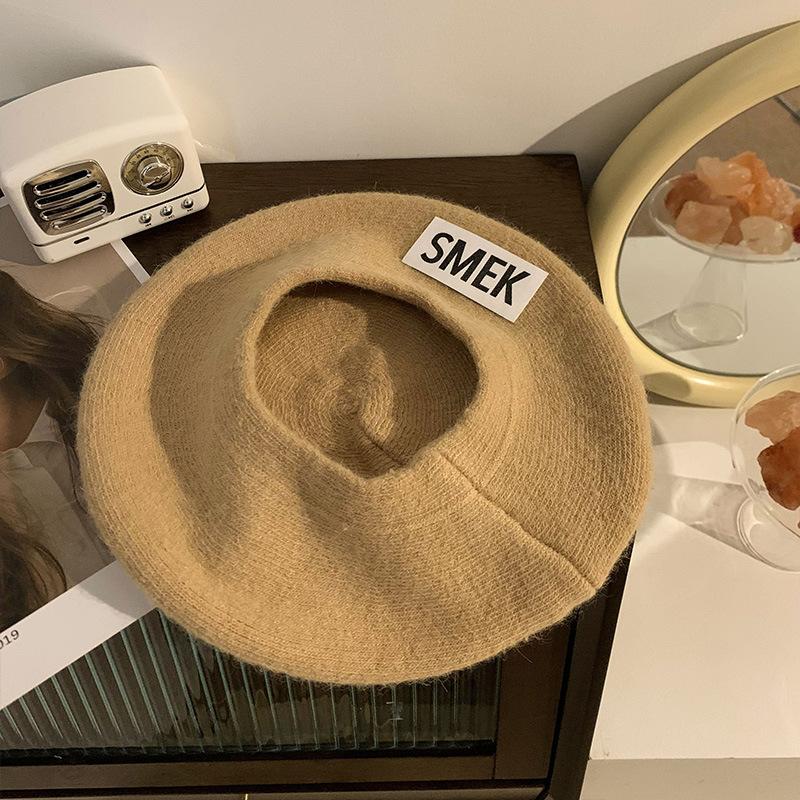 Knitted Beret Lady FallSeason and ColdSeason Letters Ins Japanese Retro Niche Big Head Circumference Beret Painter Hat M(56-58cm)
Knitted Beret Lady FallSeason and ColdSeason Letters Ins Japanese Retro Niche Big Head Circumference Beret Painter Hat M(56-58cm)