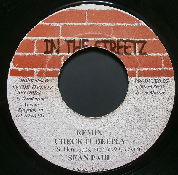 7inch Record SEAN PAUL / DANNY ENGLISH & SINGER - Remix Check It Deeply / Big Gun NONE In The Streetz Jamaica Reggae, Ska & Dub Used
7inch Record SEAN PAUL / DANNY ENGLISH & SINGER - Remix Check It Deeply / Big Gun NONE In The Streetz Jamaica Reggae, Ska & Dub Used