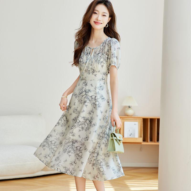 Высококачественное изысканное шелковое платье 2024 Новое женское летнее роскошное всемирно известное высококлассное платье из шелка-мальберри Apricot ink M
Высококачественное изысканное шелковое платье 2024 Новое женское летнее роскошное всемирно известное высококлассное платье из шелка-мальберри Apricot ink M