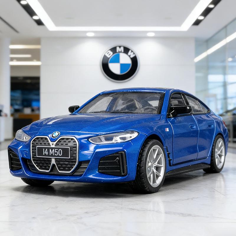 1:34 BMW I4 M50 Supercar Alloy Car Model Sound and Light Pull Back Children s Toy Collectibles Birthday gift синій
1:34 BMW I4 M50 Supercar Alloy Car Model Sound and Light Pull Back Children s Toy Collectibles Birthday gift синій