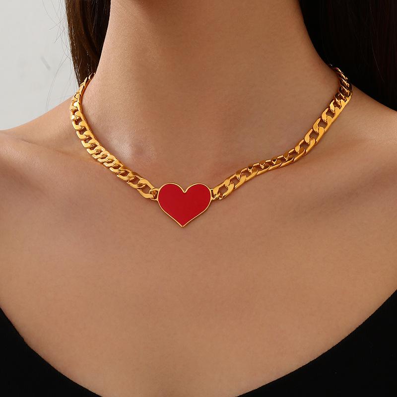 Fashion temperament Versatile style Metal chain Red love Peach heart women s pendant Necklace Thick chain чорний
Fashion temperament Versatile style Metal chain Red love Peach heart women s pendant Necklace Thick chain чорний