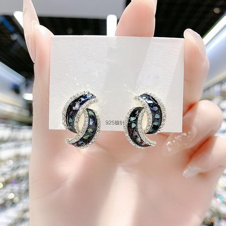 Fashionable Geometric Earrings for Women, Trendy Ins, French Elegant Earrings, Elegant Temperament, High-end Earrings
Fashionable Geometric Earrings for Women, Trendy Ins, French Elegant Earrings, Elegant Temperament, High-end Earrings