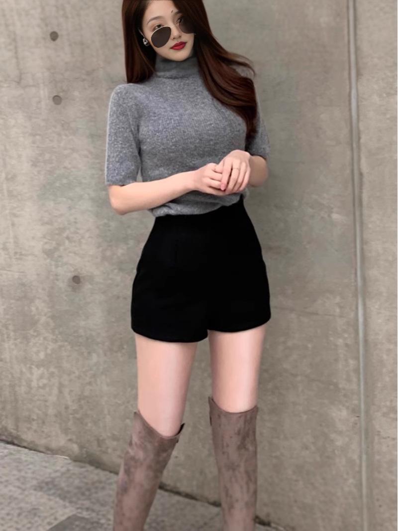 Women s High-Waisted Woolen Booty Shorts - Elastic, Black, Versatile for Autumn/Winter L
Women s High-Waisted Woolen Booty Shorts - Elastic, Black, Versatile for Autumn/Winter L