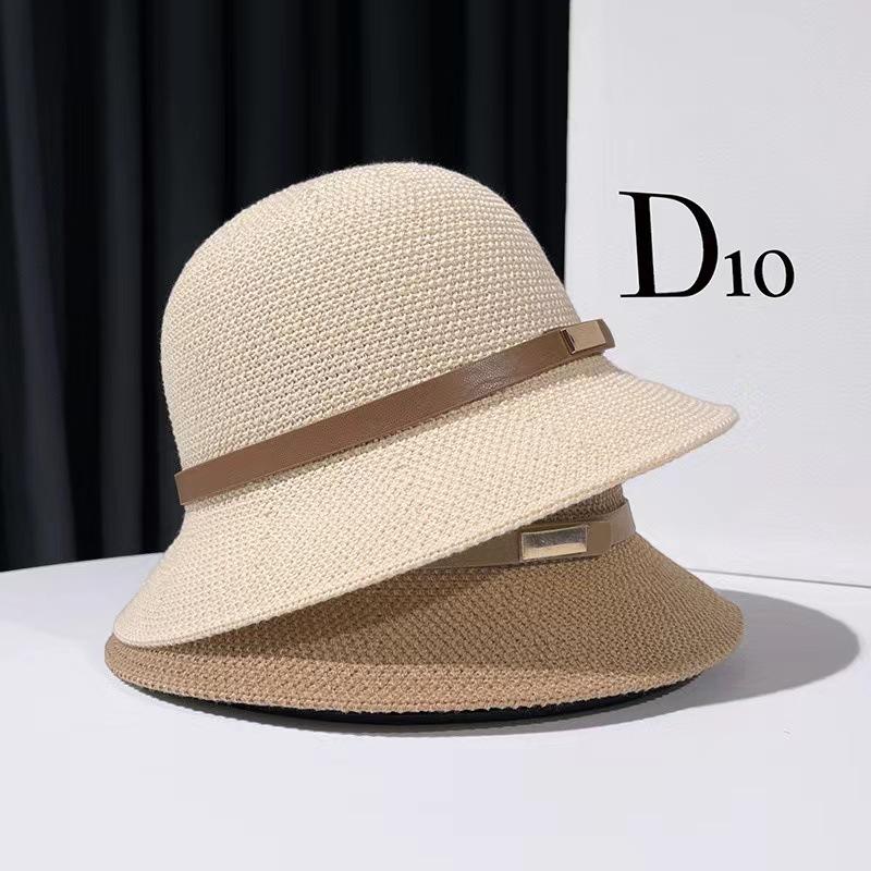 Classic fashion versatile British simple bucket hat women spring and summer travel shading breathable small basin hat dome straw hat M(56-58cm) фіолетовий
Classic fashion versatile British simple bucket hat women spring and summer travel shading breathable small basin hat dome straw hat M(56-58cm) фіолетовий