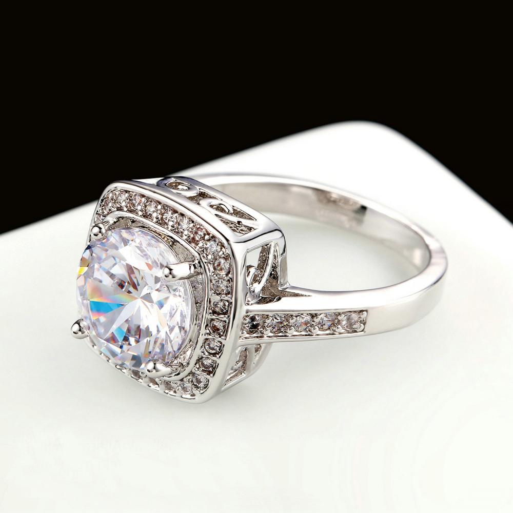 ZHOUYANG Top Quality ZYR071 Crystal Ring Silver Color Austrian Crystals Full Sizes 5.5
ZHOUYANG Top Quality ZYR071 Crystal Ring Silver Color Austrian Crystals Full Sizes 5.5