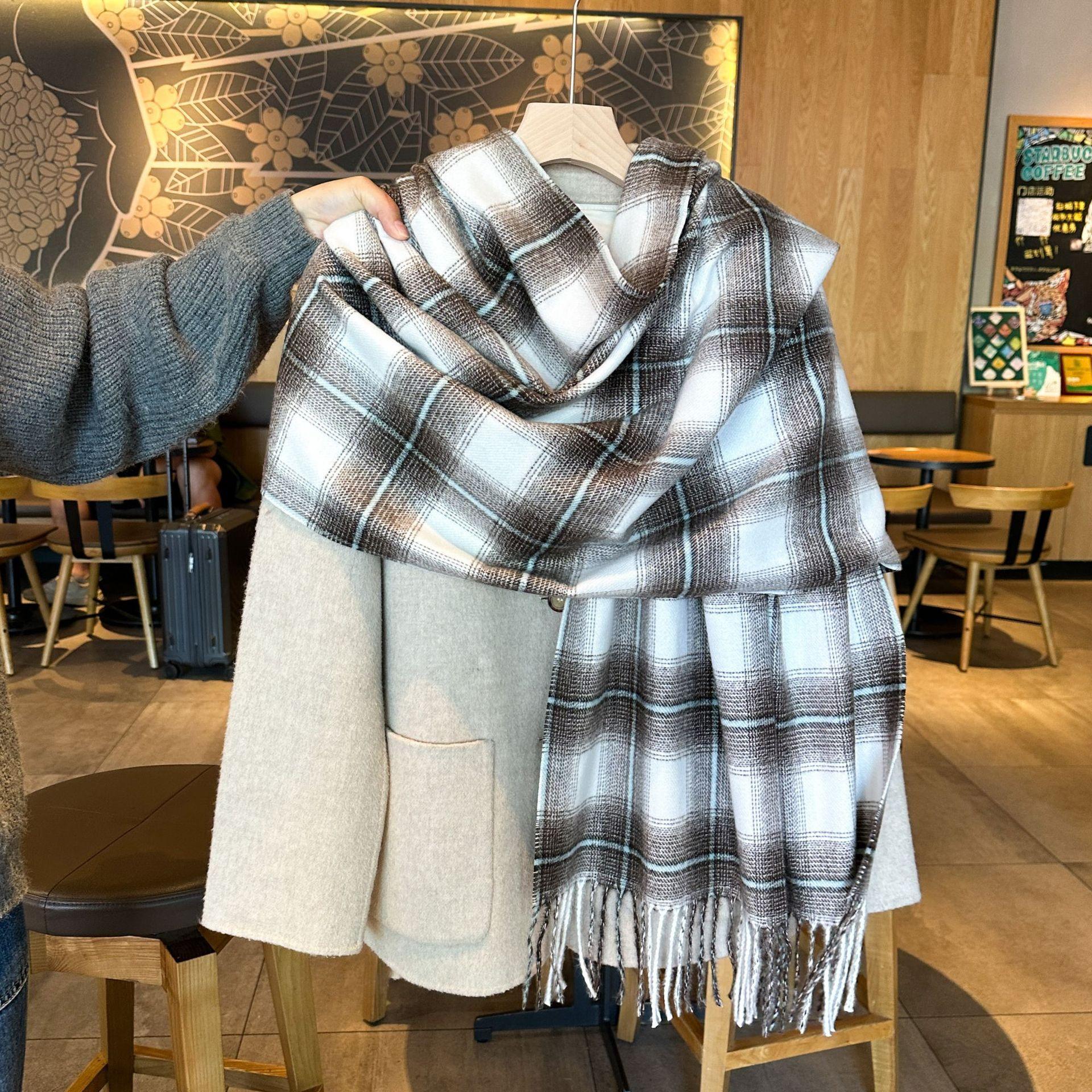 Autumn and Winter Thickened Scarf for Women Double sided Imitation Cashmere Warm Scarf for Couples Retro Dotted Line Atmosphere Long Style 65-180CM
Autumn and Winter Thickened Scarf for Women Double sided Imitation Cashmere Warm Scarf for Couples Retro Dotted Line Atmosphere Long Style 65-180CM