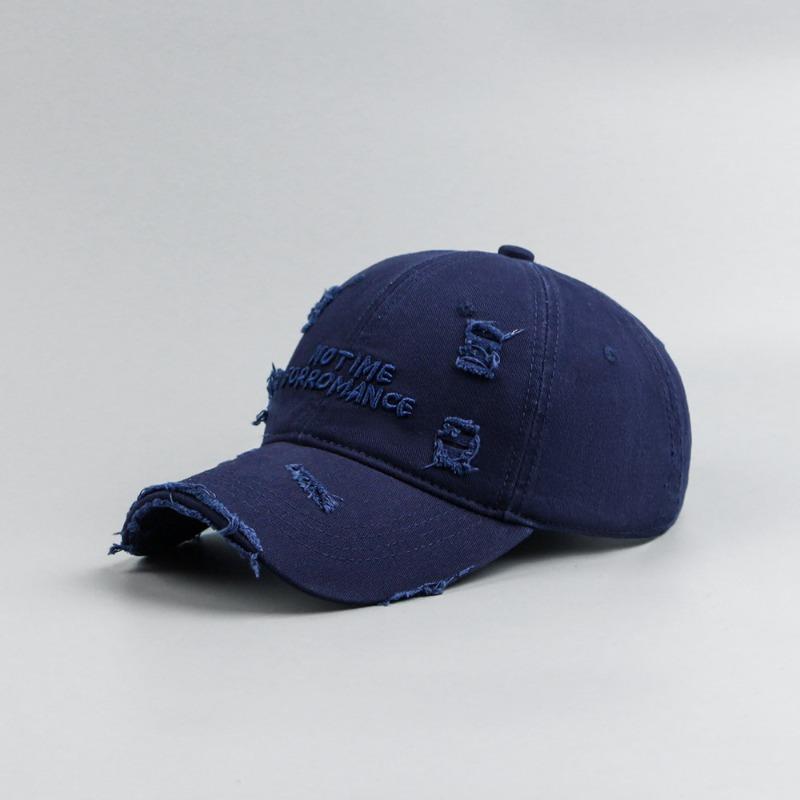 Spring and summer new baseball cap three-dimensional embroidery English ripped hat versatile men s and women s sun hat темно-синий
Spring and summer new baseball cap three-dimensional embroidery English ripped hat versatile men s and women s sun hat темно-синий