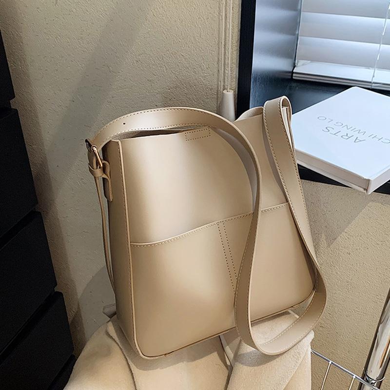 Женская многофункциональная сумка через плечо из искусственной кожи, большая вместимость, сумки через плечо, модные женские сумки
Женская многофункциональная сумка через плечо из искусственной кожи, большая вместимость, сумки через плечо, модные женские сумки