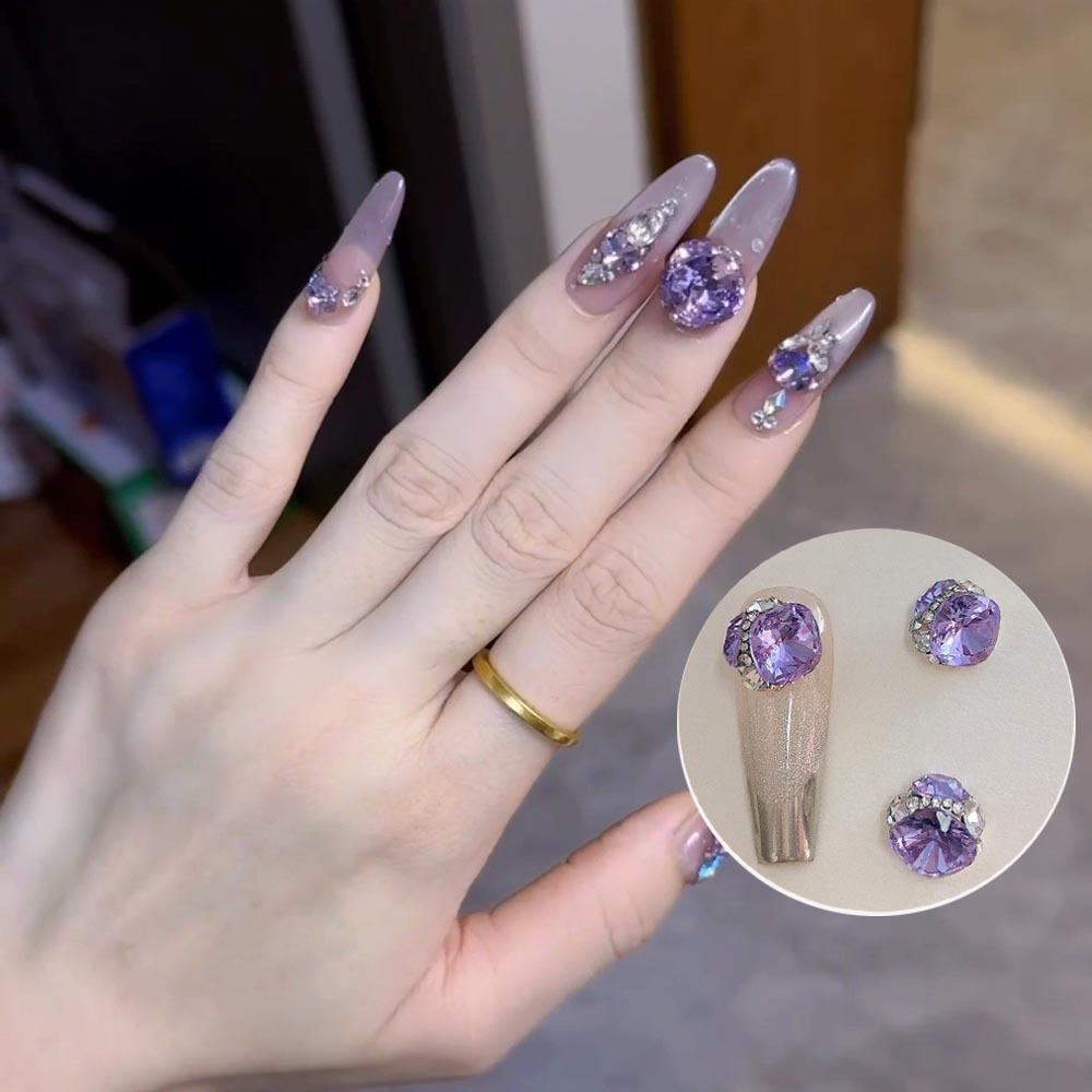 Fat Fang Lavender Purple Nail Art Jewelry - Super Flash Diamond Pile Wearable Accessories
Fat Fang Lavender Purple Nail Art Jewelry - Super Flash Diamond Pile Wearable Accessories