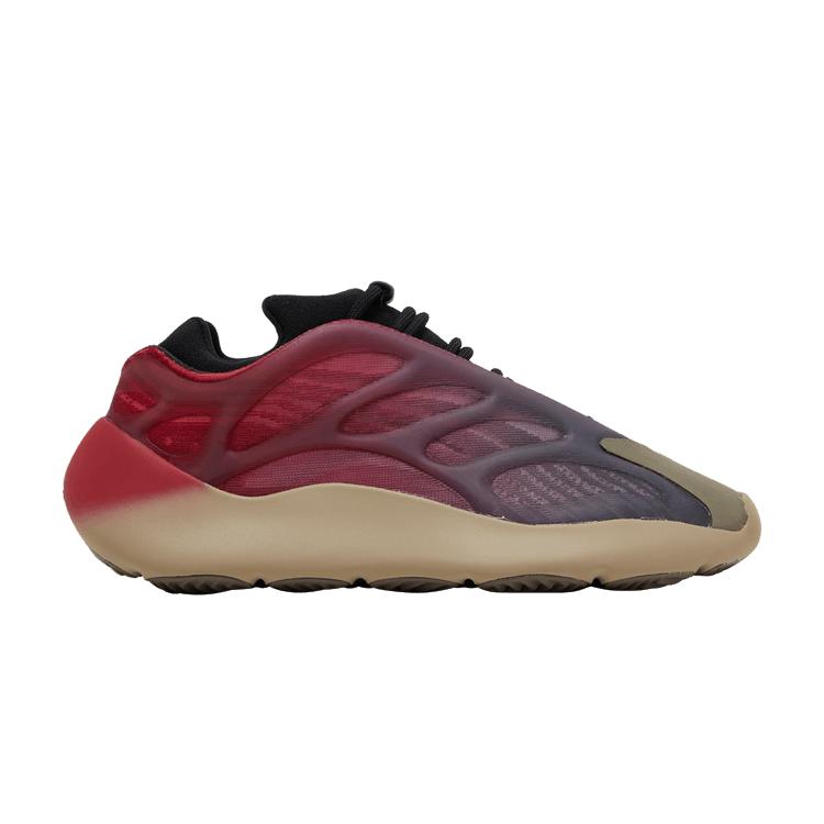 adidas Yeezy 700 V3 Fade Carbon 36
adidas Yeezy 700 V3 Fade Carbon 36