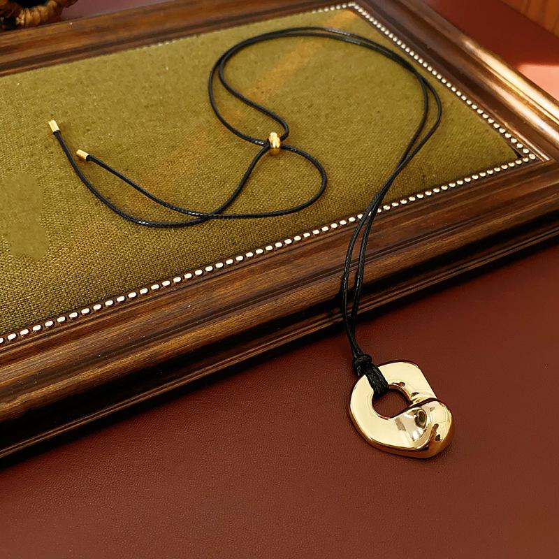 Полые Неправильные Геометрические Круглые Подвески Ожерелья Для Женщин Черное Регулируемое Ожерелье с Длинной Цепочкой Простые Модные Украшения золотой