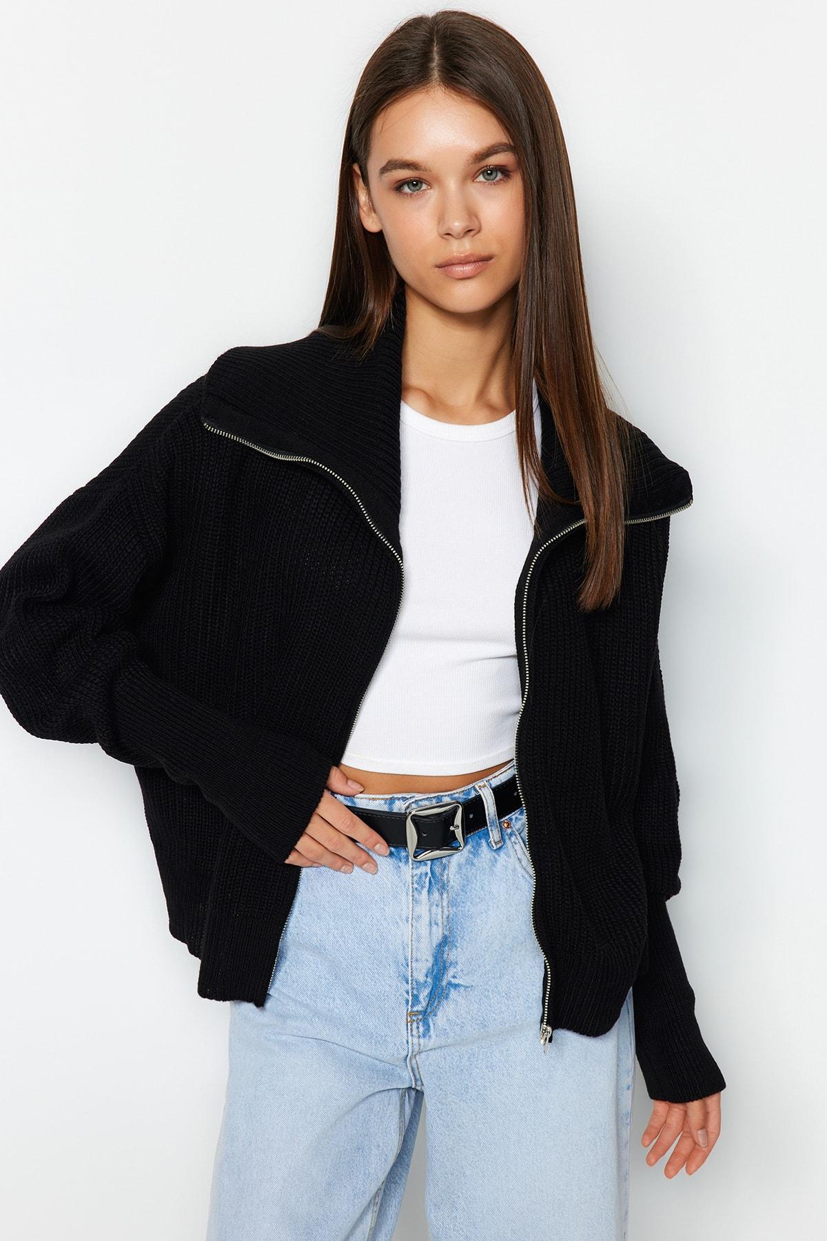 Кардиган - Темно-синий - Oversize
Кардиган - Темно-синий - Oversize