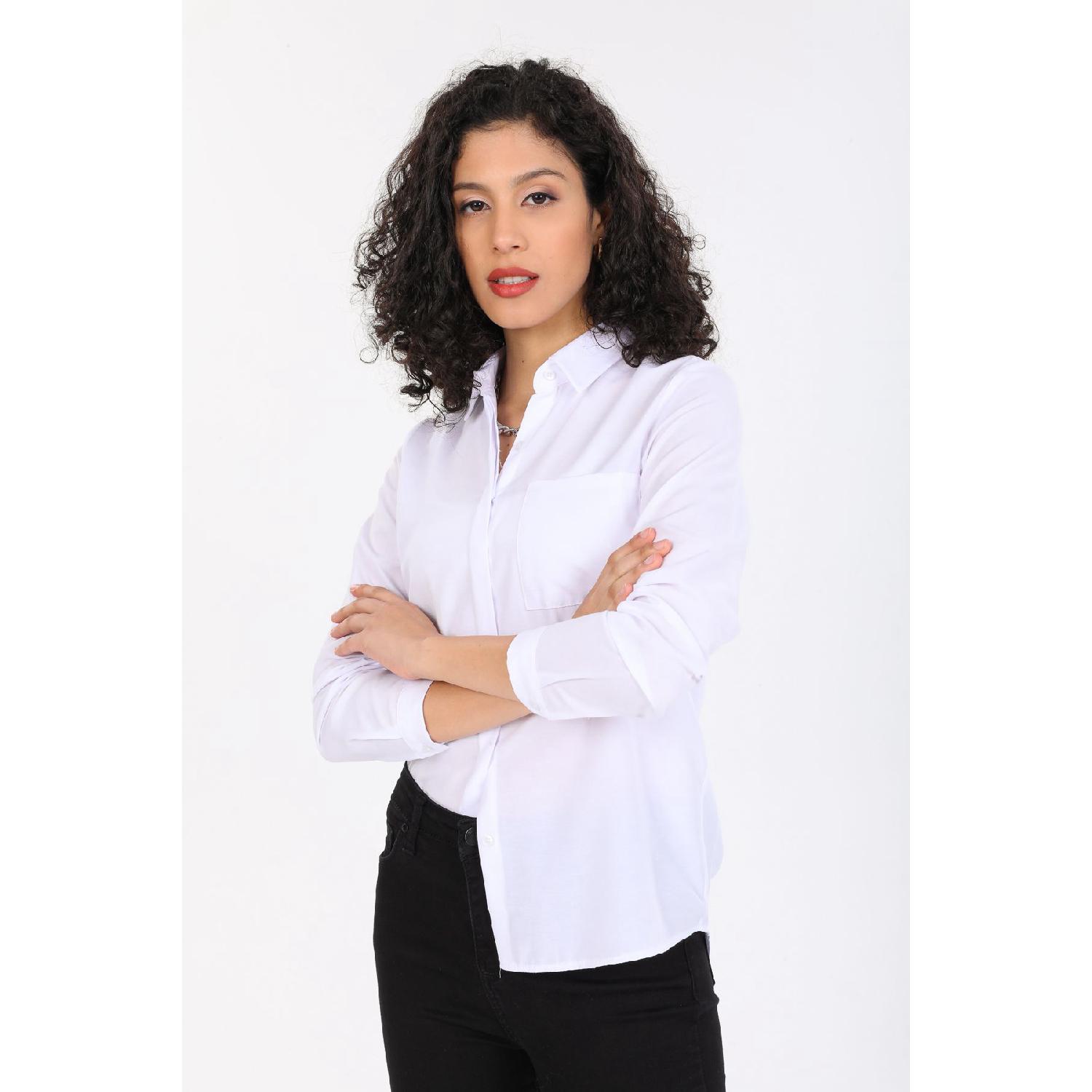 Рубашка с карманами и деталями 
Рубашка с карманами и деталями