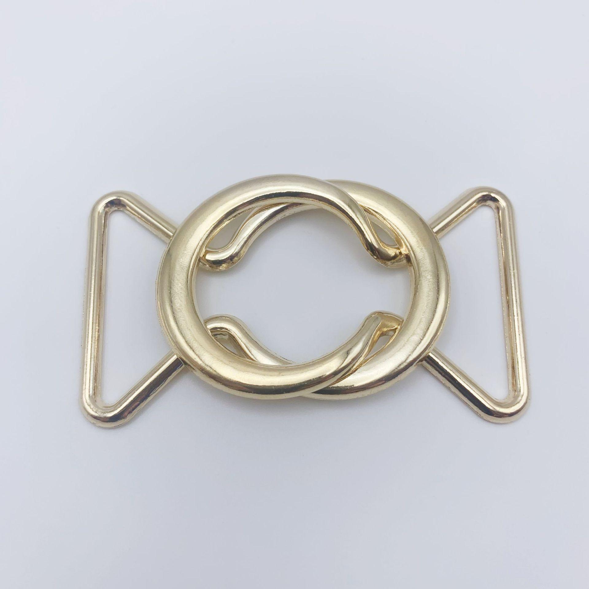 Регулируемая сплавная подхватка для штор и пряжка для одежды с минималистичным металлическим дизайном
Регулируемая сплавная подхватка для штор и пряжка для одежды с минималистичным металлическим дизайном