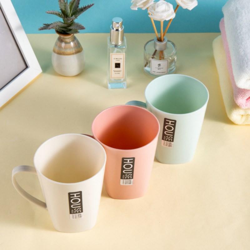 1pc Wholesale Lightweight PP Plastic Mouthwash Cup With Handle Portable Travel Toothbrush Holder Cup For Home Hotel School 1pc Mixed colors
1pc Wholesale Lightweight PP Plastic Mouthwash Cup With Handle Portable Travel Toothbrush Holder Cup For Home Hotel School 1pc Mixed colors
