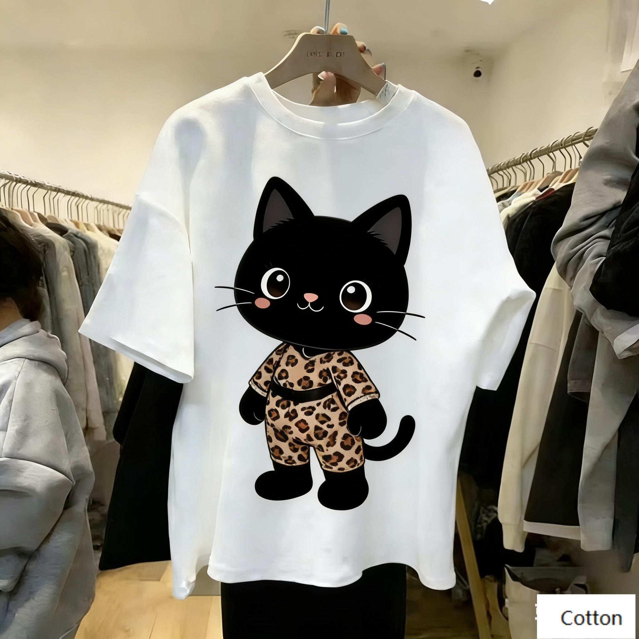 Cute Chibi Black Cat in Leopard Print Jumpsuit Graphic TShirt Kawaii Pet Print Pure Cotton Tee Sweet Streetwear Unisex Top 4XL
Cute Chibi Black Cat in Leopard Print Jumpsuit Graphic TShirt Kawaii Pet Print Pure Cotton Tee Sweet Streetwear Unisex Top 4XL