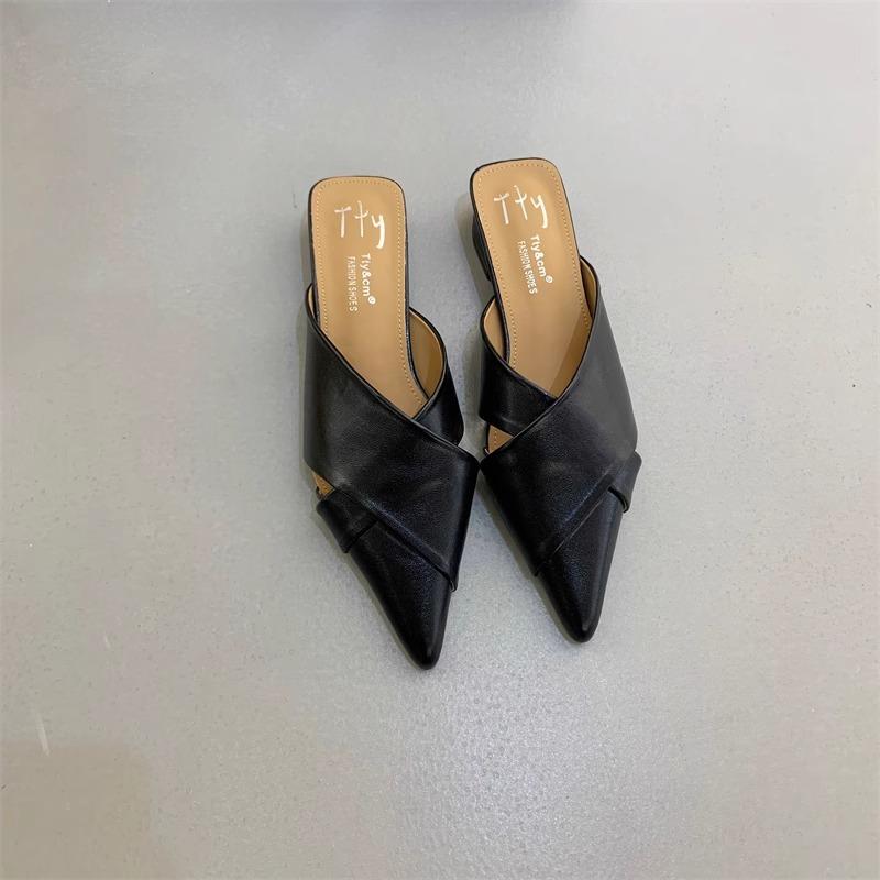 Ретро сумка голова полушлепанцы женские носят ленивые один педаль модные остроносые туфли мюли летние толстый каблук пустые сандалии 40 чёрный
Ретро сумка голова полушлепанцы женские носят ленивые один педаль модные остроносые туфли мюли летние толстый каблук пустые сандалии 40 чёрный