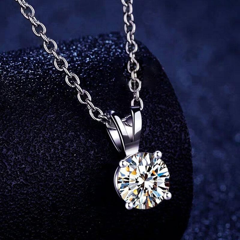 Jewelry Foreign Trade, Popular Fashion Simulation Diamond Eight Hearts Eight Arrows 2 Carat Pendant
Jewelry Foreign Trade, Popular Fashion Simulation Diamond Eight Hearts Eight Arrows 2 Carat Pendant