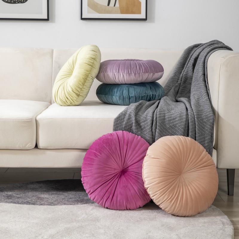 Nordic Quilted Pumpkin Throw Pillow - Solid Color Round Cushion for Living Room & Bay Window 35cm Diameter x 8cm Thickness
Nordic Quilted Pumpkin Throw Pillow - Solid Color Round Cushion for Living Room & Bay Window 35cm Diameter x 8cm Thickness