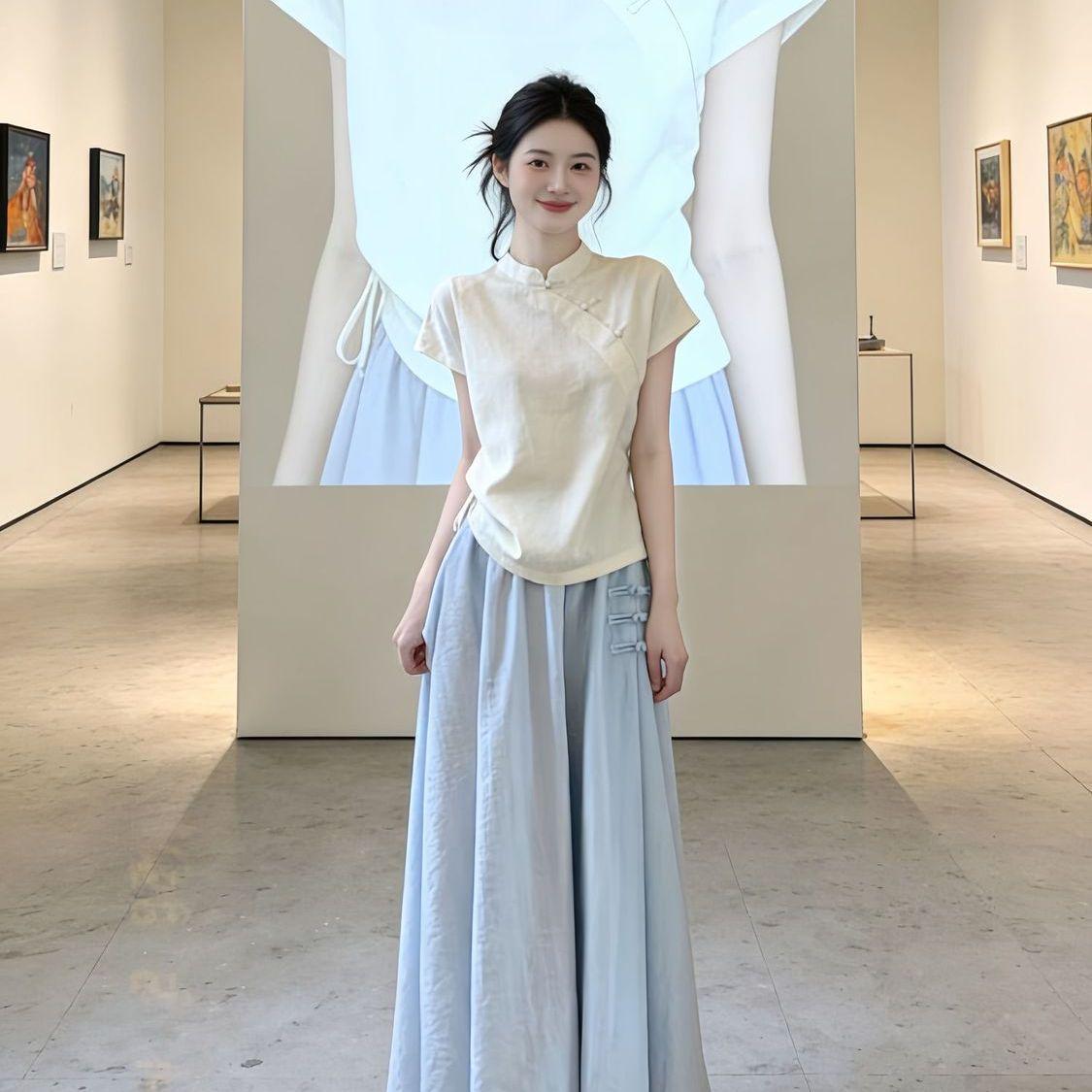 Summer Chinese-Style Qipao Two-Piece Dress: Young Trendy Wear Small
Summer Chinese-Style Qipao Two-Piece Dress: Young Trendy Wear Small