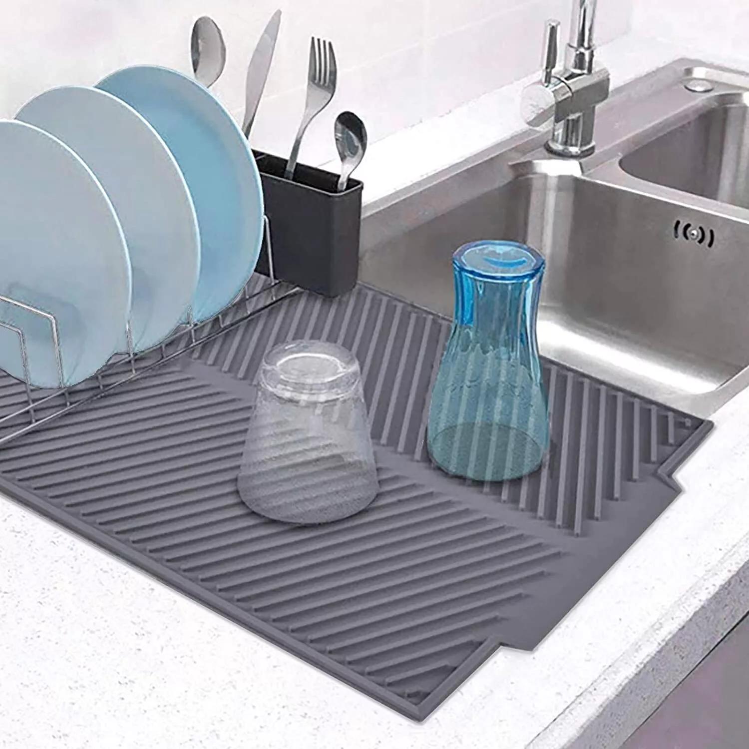 Silicone Dish Draining Mat Silicone Dish Draining Mat Kitchen Pans Washing Up Drying Board Pad Drainer Tray Dish Draining Mat L-38*24CM
Silicone Dish Draining Mat Silicone Dish Draining Mat Kitchen Pans Washing Up Drying Board Pad Drainer Tray Dish Draining Mat L-38*24CM